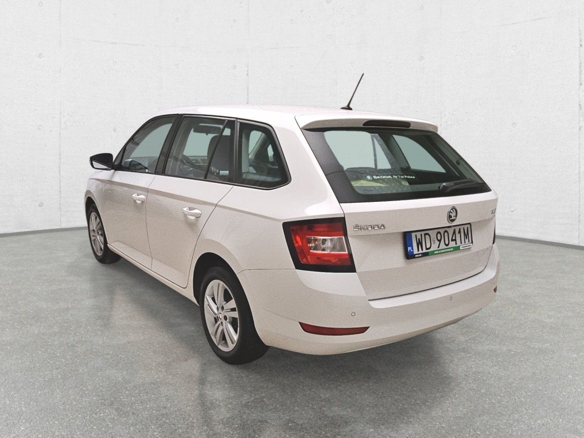 Автомобил SKODA FABIA KOMBI: слика 6