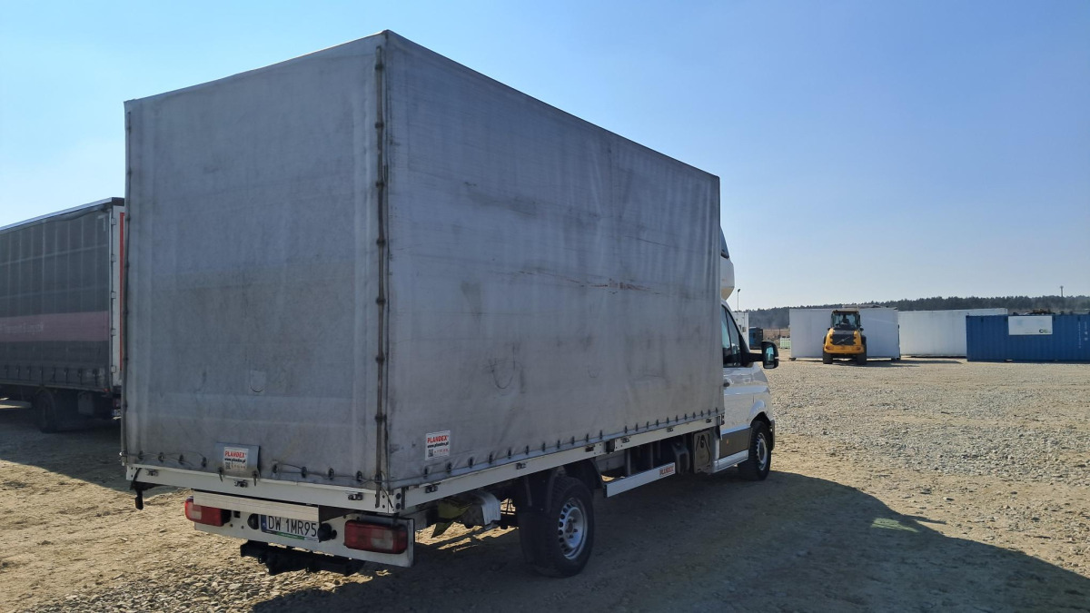 VOLKSWAGEN CRAFTER PLANDEKA - Комбе со церада: слика 5 VOLKSWAGEN CRAFTER PLANDEKA - Комбе со церада: слика 5
