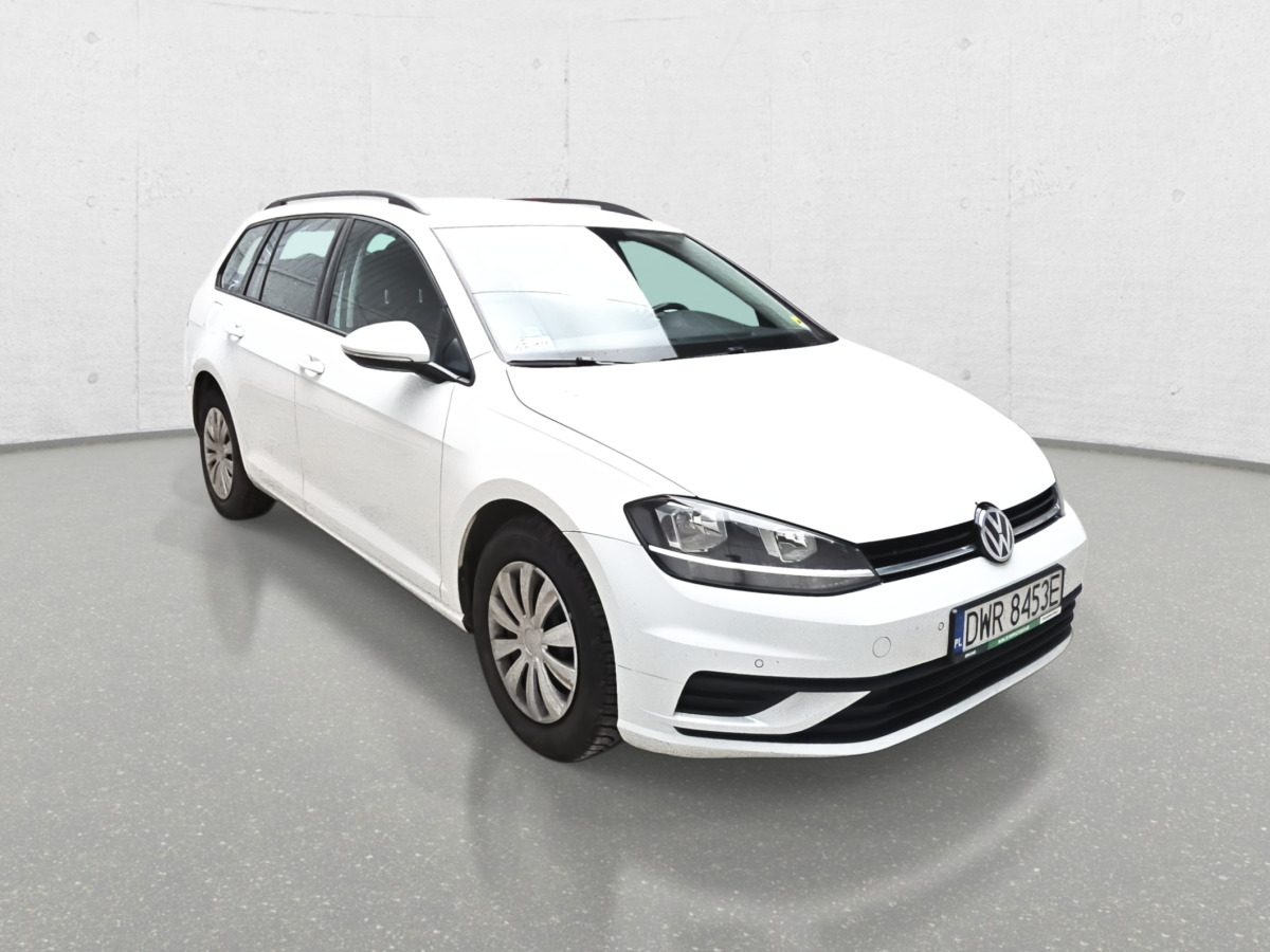 VOLKSWAGEN GOLF KOMBI - Автомобил: слика 1 VOLKSWAGEN GOLF KOMBI - Автомобил: слика 1
