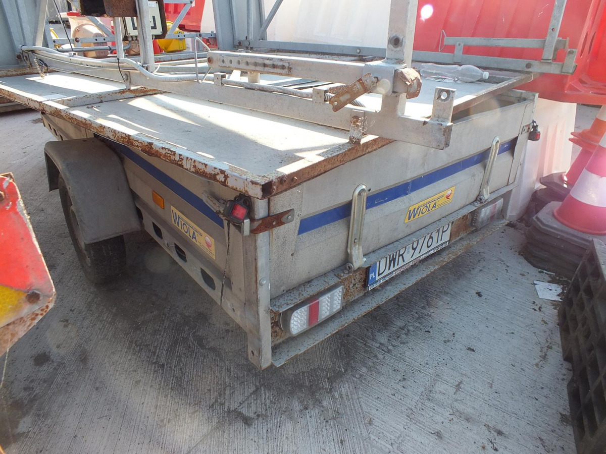 WIOLA W-600 PRZYCZEPA LEKKA - Автомобил приколка: слика 3 WIOLA W-600 PRZYCZEPA LEKKA - Автомобил приколка: слика 3