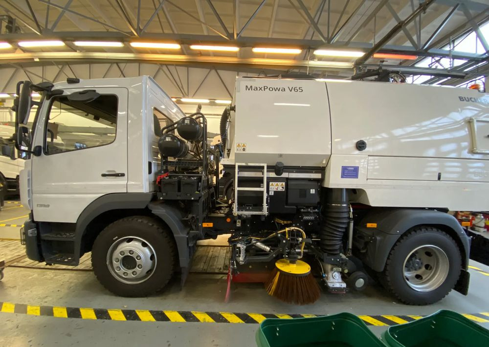 Mercedes-Benz Atego 1318 LKO Zamiatarka - Камион за ѓубре: слика 4 Mercedes-Benz Atego 1318 LKO Zamiatarka - Камион за ѓубре: слика 4
