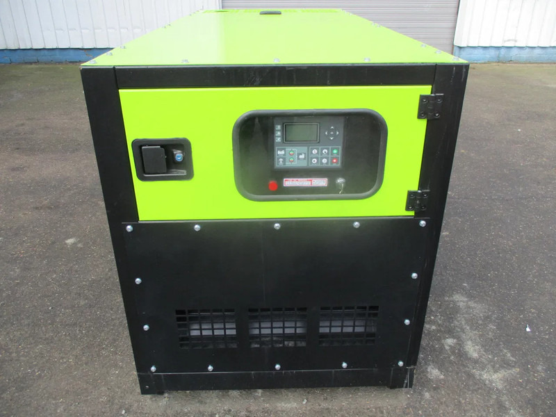 Нов Генераторска поставка Active ACT-58/380AE , New Diesel generator , 48 KVA , 3 Phase , 2 Pieces in stock: слика 6 Нов Генераторска поставка Active ACT-58/380AE , New Diesel generator , 48 KVA , 3 Phase , 2 Pieces in stock: слика 6