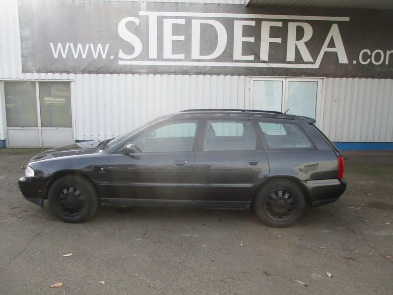 Audi A4 Avant 1.9 tdi , S-Line , Manual , Airco , EXPORT - Караван: слика 2 Audi A4 Avant 1.9 tdi , S-Line , Manual , Airco , EXPORT - Караван: слика 2