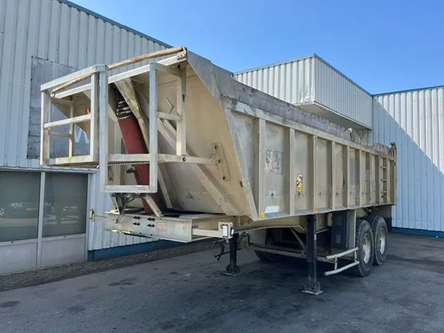Benalu 2 Axle Alu Tipper , Spring Suspension , Drum Brakes, Fruehauf Axles - Кипер полуприколка: слика 1 Benalu 2 Axle Alu Tipper , Spring Suspension , Drum Brakes, Fruehauf Axles - Кипер полуприколка: слика 1
