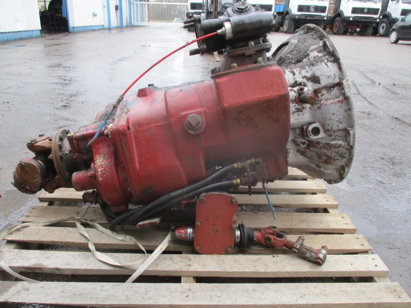 EATON Gearbox , 2 pieces in stock - Менувач за Камион: слика 3 EATON Gearbox , 2 pieces in stock - Менувач за Камион: слика 3