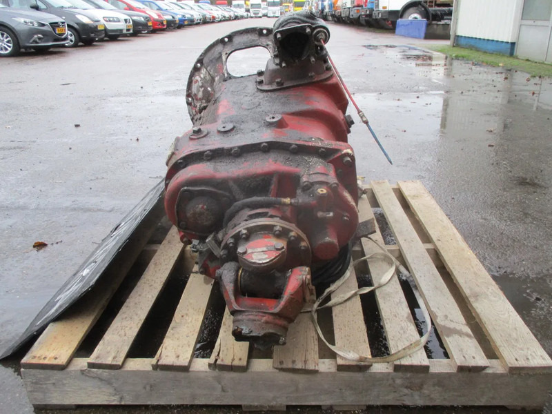 EATON Gearbox , 2 pieces in stock - Менувач за Камион: слика 2 EATON Gearbox , 2 pieces in stock - Менувач за Камион: слика 2