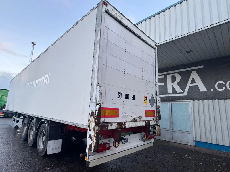 Fruehauf 3 Axle SMB , Box Trailer, Spring Suspension - Полуприколка сандучар: слика 4 Fruehauf 3 Axle SMB , Box Trailer, Spring Suspension - Полуприколка сандучар: слика 4