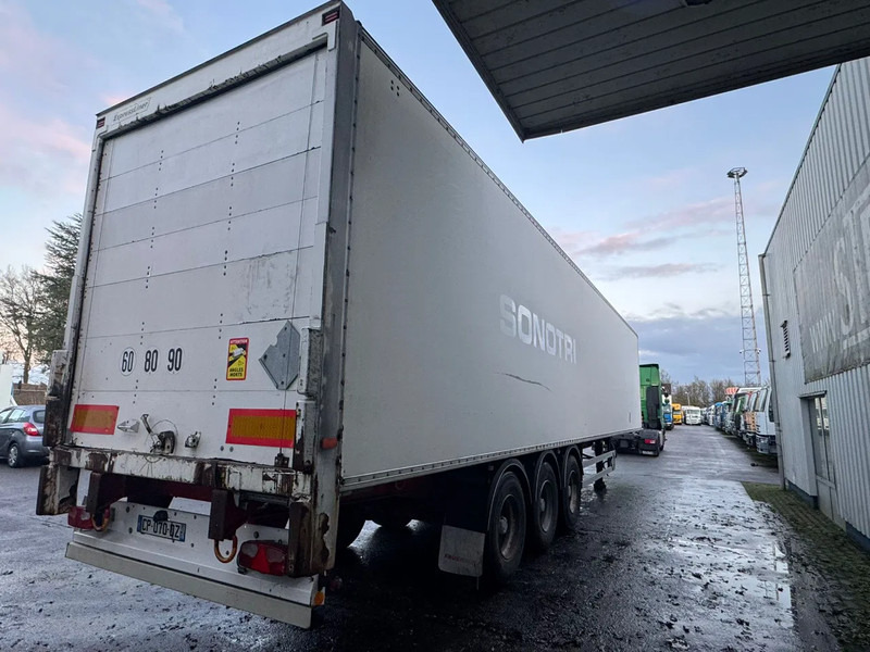 Fruehauf 3 Axle SMB , Box Trailer, Spring Suspension - Полуприколка сандучар: слика 3 Fruehauf 3 Axle SMB , Box Trailer, Spring Suspension - Полуприколка сандучар: слика 3
