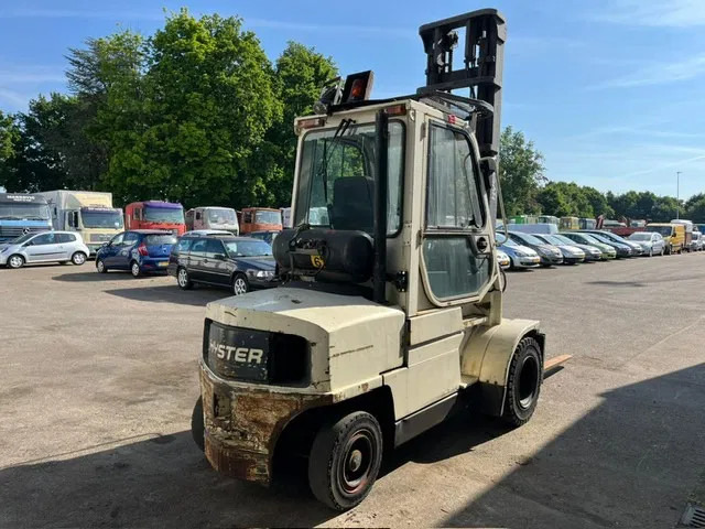 Hyster H 4.00 XM-6 LPG Fork Lift - Плински вилушкар: слика 3 Hyster H 4.00 XM-6 LPG Fork Lift - Плински вилушкар: слика 3