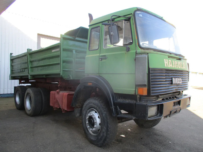 Iveco Magirus Deutz , 320 M 26 FK , V8 , ZF Manual , 3Way tipper , Spring suspension , Drum brakes - Кипер: слика 4 Iveco Magirus Deutz , 320 M 26 FK , V8 , ZF Manual , 3Way tipper , Spring suspension , Drum brakes - Кипер: слика 4