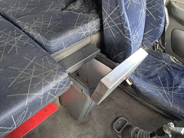 Камион со церада Iveco Stralis 430 , 6x2 , Manual Gearbox , Euro 3: слика 14 Камион со церада Iveco Stralis 430 , 6x2 , Manual Gearbox , Euro 3: слика 14