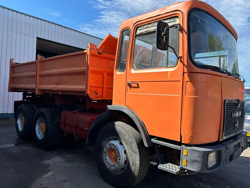 MAN 26.281, 6X4, Tipper, Spring Suspension , 362 engine and gearbox - Кипер: слика 4 MAN 26.281, 6X4, Tipper, Spring Suspension , 362 engine and gearbox - Кипер: слика 4
