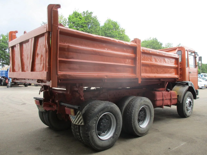 MAN 26.321 6x4 , 3 way tipper , ZF Manual , Spring suspension - Кипер: слика 3 MAN 26.321 6x4 , 3 way tipper , ZF Manual , Spring suspension - Кипер: слика 3