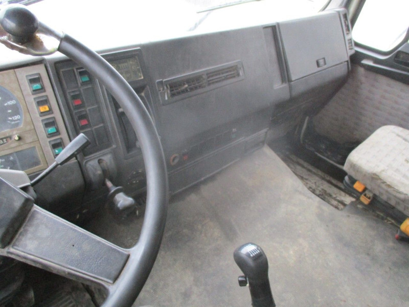 Кипер MAN 26 322 ZF Manual , 6x4 , 3 way tipper , Spring suspension: слика 12