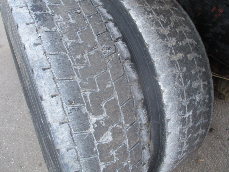 Кипер Mercedes-Benz 2632 , V10, 6x4, ZF Manual , 3 way tipper , Spring Suspension: слика 15