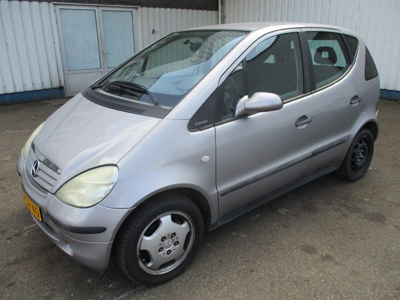 Mercedes-Benz A-Klasse A160 Elegance , Manual - Хечбек: слика 1 Mercedes-Benz A-Klasse A160 Elegance , Manual - Хечбек: слика 1