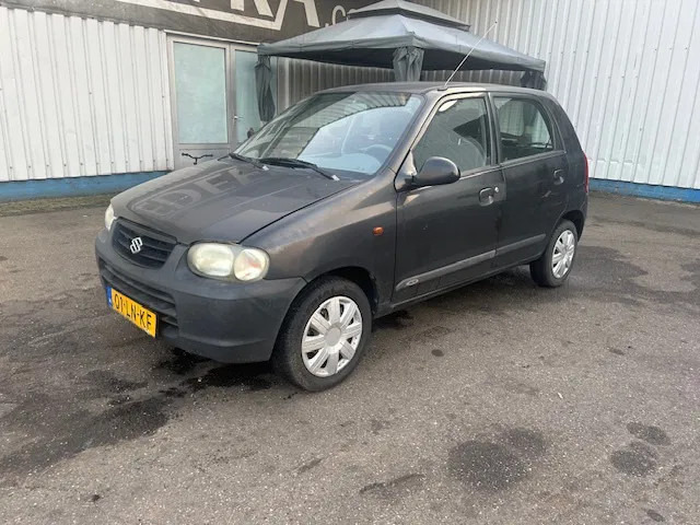 Suzuki Alto 1.0 - 16V , 5 drs. , Handel / export - Хечбек: слика 1 Suzuki Alto 1.0 - 16V , 5 drs. , Handel / export - Хечбек: слика 1