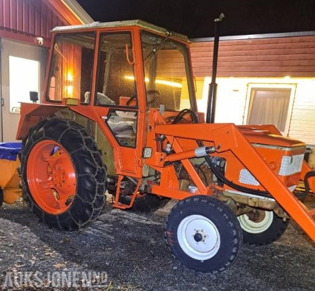 1974 Zetor 4718 traktor - Mye påkostet - Трактор: слика 2 1974 Zetor 4718 traktor - Mye påkostet - Трактор: слика 2