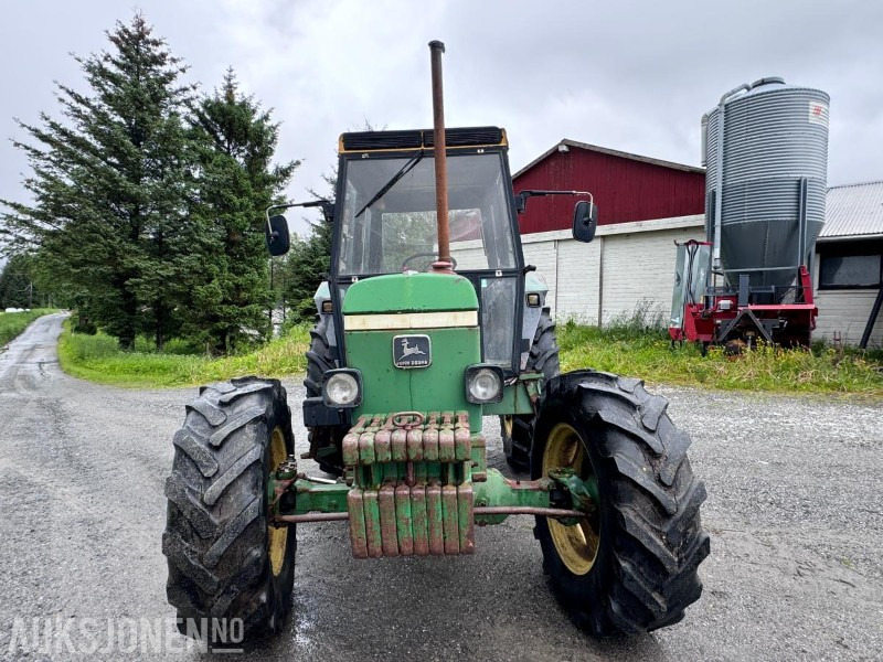 1981 John Deere 2040 - 4x4 - Hydraulisk toppstag og Triangel - 2 kjettinger - Трактор: слика 2 1981 John Deere 2040 - 4x4 - Hydraulisk toppstag og Triangel - 2 kjettinger - Трактор: слика 2