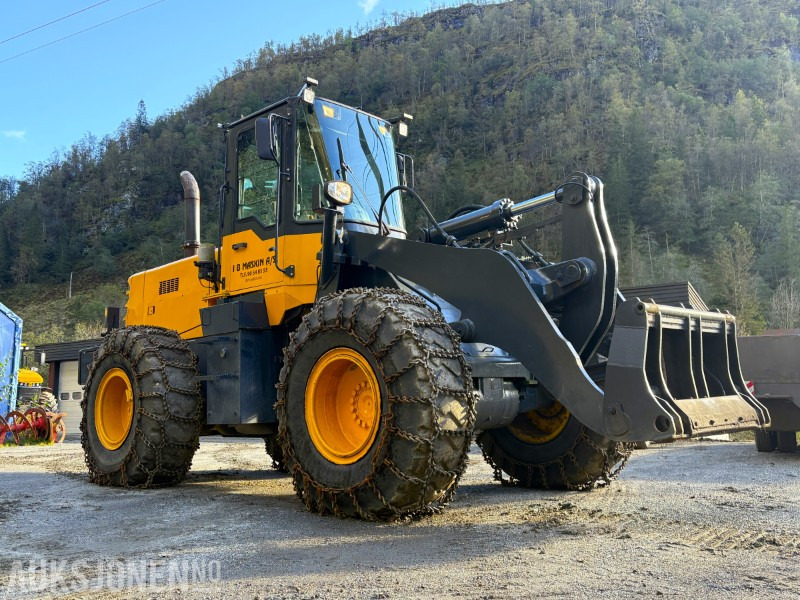 1998 Komatsu WA320-3H - KUN 9 248 timer! - Натоварувач на тркала: слика 2 1998 Komatsu WA320-3H - KUN 9 248 timer! - Натоварувач на тркала: слика 2