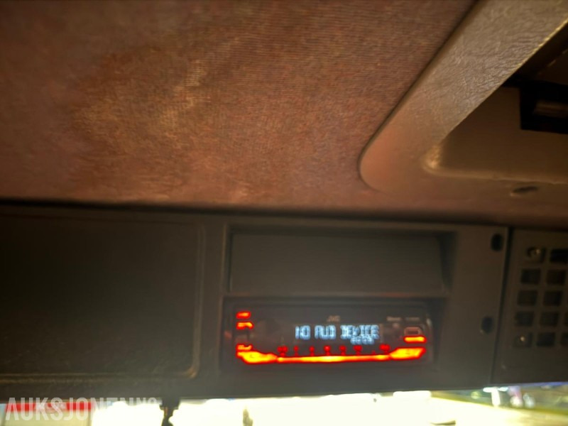 Лизинг на  2000 Volvo FL611 med kran og plan KUN 98.766km EU OK TIL 09.12.2026 2000 Volvo FL611 med kran og plan KUN 98.766km EU OK TIL 09.12.2026: слика 20