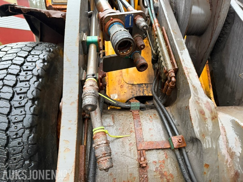 Натоварувач на тркала 2002 Volvo L70D Hjullaster – Hydraulisk HK-feste – 3 og 4. funksjon: слика 15 Натоварувач на тркала 2002 Volvo L70D Hjullaster – Hydraulisk HK-feste – 3 og 4. funksjon: слика 15