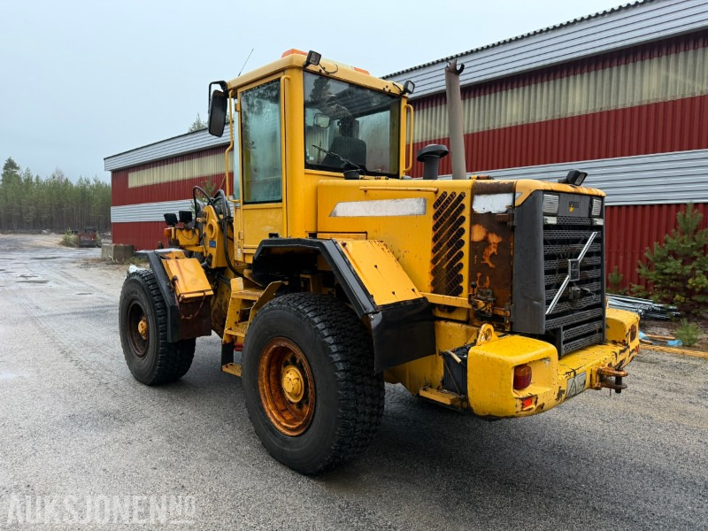 Натоварувач на тркала 2002 Volvo L70D Hjullaster – Hydraulisk HK-feste – 3 og 4. funksjon: слика 8 Натоварувач на тркала 2002 Volvo L70D Hjullaster – Hydraulisk HK-feste – 3 og 4. funksjon: слика 8