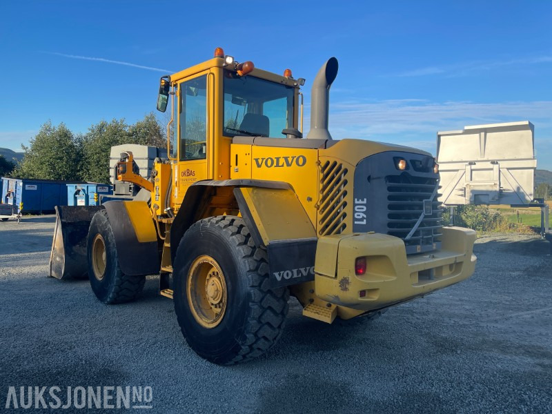 2003 Volvo L90E - Натоварувач на тркала: слика 3 2003 Volvo L90E - Натоварувач на тркала: слика 3