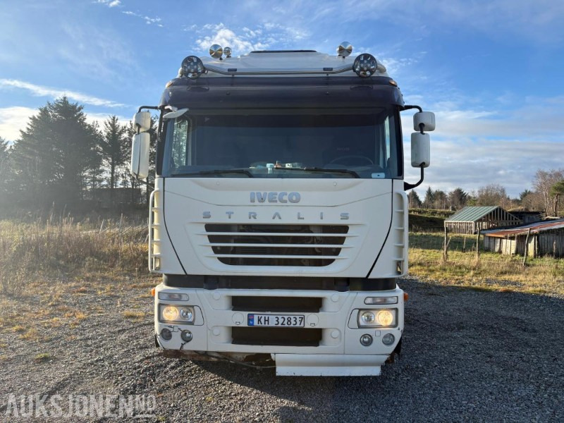2005 Iveco 260S48 krokløft - Камион со кука за подигање: слика 2 2005 Iveco 260S48 krokløft - Камион со кука за подигање: слика 2