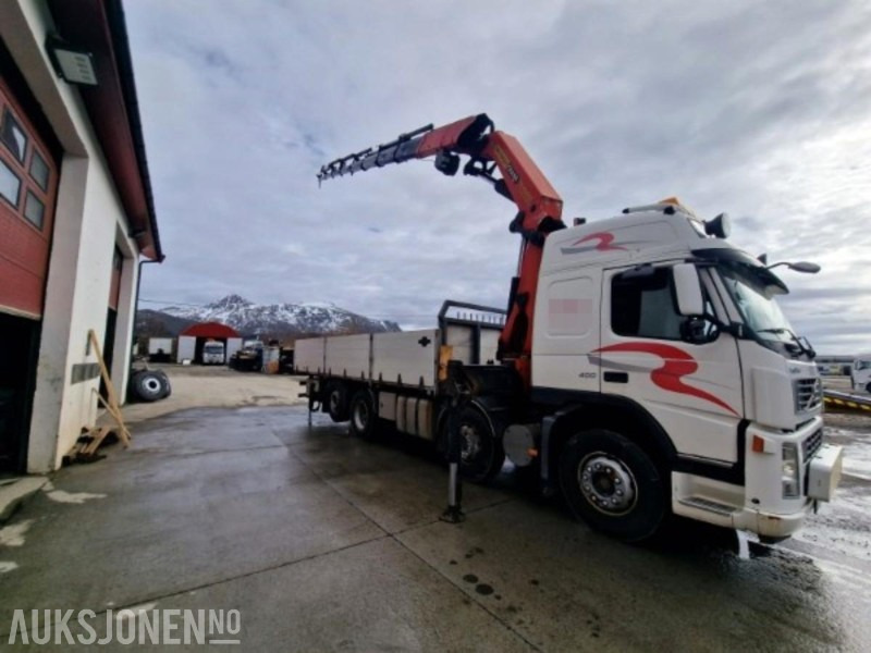 2006 Volvo FM 400 8x2 med PALFINGER PK 44002 og 8 hydrauliske seksjoner, Vinsj, Båtstøter, hydraulisk platform bredding opp til 3.05meter, 7 meter planlengde! - Камион со кран: слика 2 2006 Volvo FM 400 8x2 med PALFINGER PK 44002 og 8 hydrauliske seksjoner, Vinsj, Båtstøter, hydraulisk platform bredding opp til 3.05meter, 7 meter planlengde! - Камион со кран: слика 2