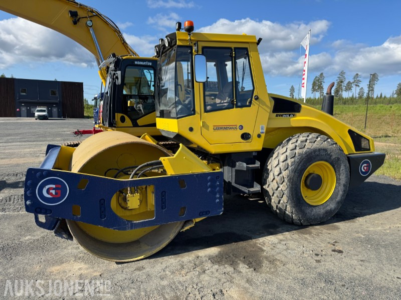 2007 Bomag BW 213 D-4 vals - Ваљак: слика 4 2007 Bomag BW 213 D-4 vals - Ваљак: слика 4