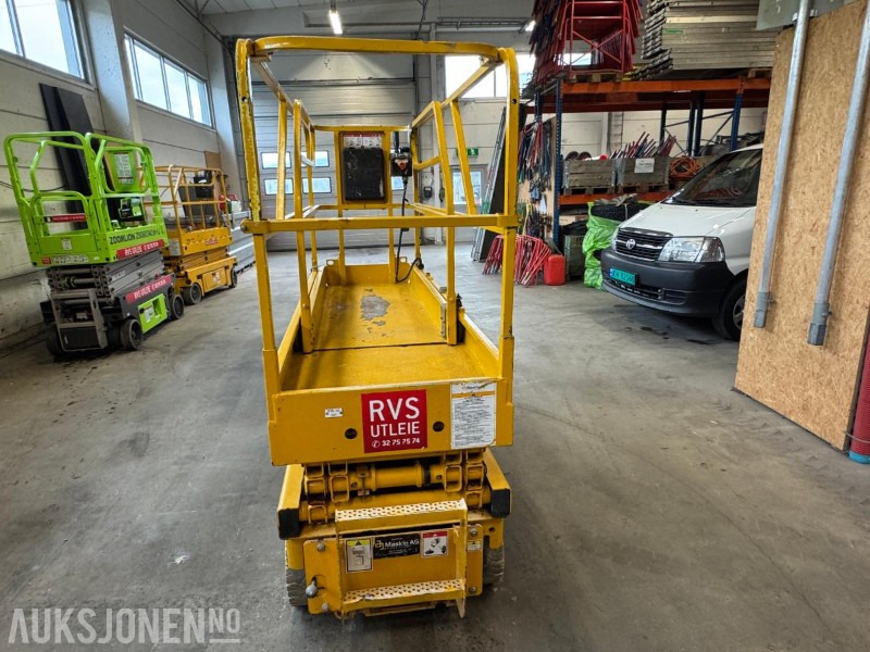 2007 Haulotte Compact 8 sakselift på batteri / årskontrollert - Дигачка платформа: слика 4 2007 Haulotte Compact 8 sakselift på batteri / årskontrollert - Дигачка платформа: слика 4