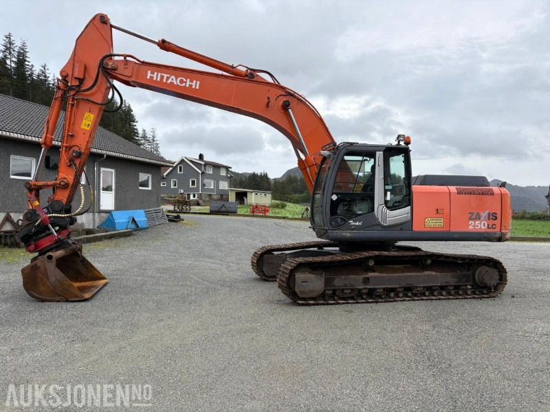 2007 Hitachi Hitachi ZX250LC-3 indexator rt80 rototilt - Багер: слика 3 2007 Hitachi Hitachi ZX250LC-3 indexator rt80 rototilt - Багер: слика 3