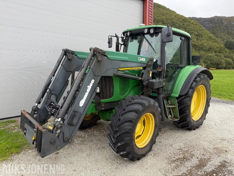 2007 John Deere 6320 med 6069 Timer nylig skiftet Sete og Dekk - Трактор: слика 1 2007 John Deere 6320 med 6069 Timer nylig skiftet Sete og Dekk - Трактор: слика 1