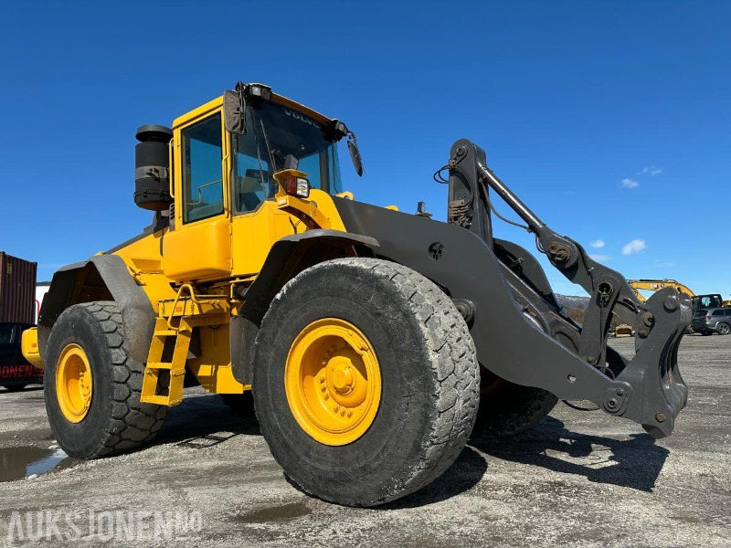 2007 Volvo L110E HJULLASTER - 11000 Timer - Натоварувач на тркала: слика 1 2007 Volvo L110E HJULLASTER - 11000 Timer - Натоварувач на тркала: слика 1