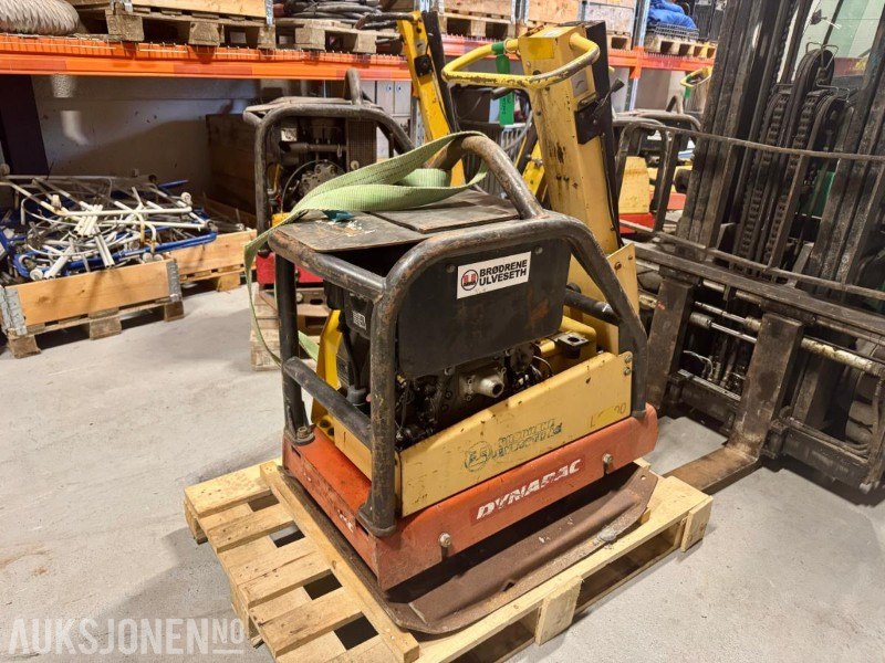2008 Dynapac LG500 Vibroplate - Градежна опрема: слика 4 2008 Dynapac LG500 Vibroplate - Градежна опрема: слика 4