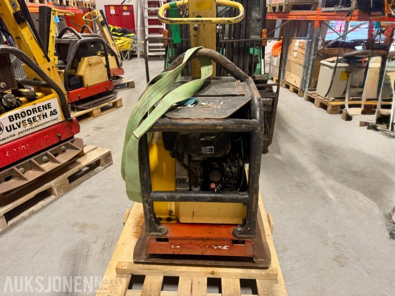2008 Dynapac LG500 Vibroplate - Градежна опрема: слика 5 2008 Dynapac LG500 Vibroplate - Градежна опрема: слика 5