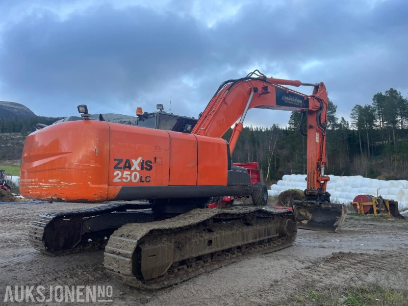 2010 Gravemaskin - Hitachi 250 LC - Багер: слика 3 2010 Gravemaskin - Hitachi 250 LC - Багер: слика 3