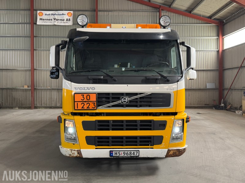2010 Volvo FM 370 tankbil med 12000 liters tank - Камион цистерна: слика 3 2010 Volvo FM 370 tankbil med 12000 liters tank - Камион цистерна: слика 3