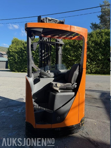 2011 Skyvemasttruck - Toyota BT RRE - Дигачка платформа: слика 2 2011 Skyvemasttruck - Toyota BT RRE - Дигачка платформа: слика 2