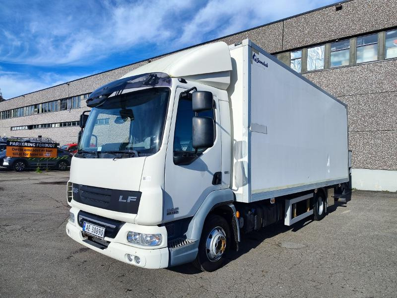 2012 DAF LF 45.180 / Zepro 1500 løftelem / Sidedør på skap - Камион сандучар: слика 1 2012 DAF LF 45.180 / Zepro 1500 løftelem / Sidedør på skap - Камион сандучар: слика 1