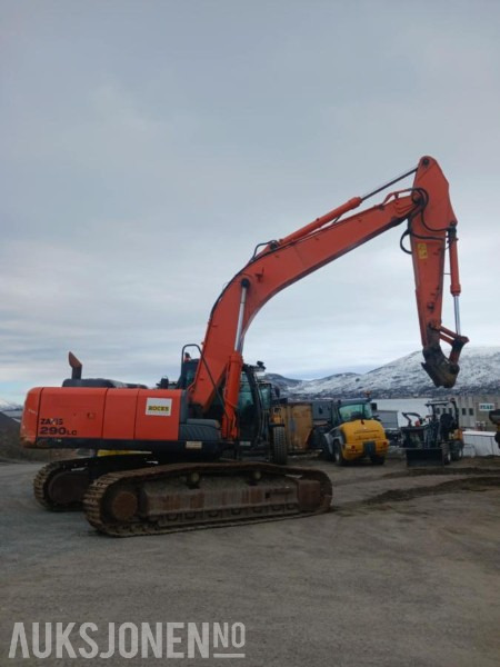 2012 Hitachi ZX290LC-5B gravemaskin, sertifisert, skuffe og tiltrotator - Багер: слика 2 2012 Hitachi ZX290LC-5B gravemaskin, sertifisert, skuffe og tiltrotator - Багер: слика 2