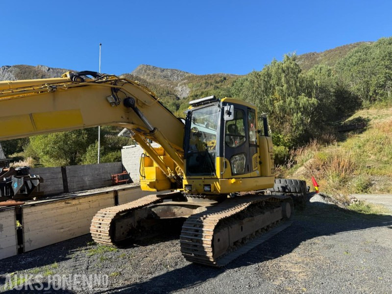 2013 Komatsu PC 228 korthekker - Багер: слика 2 2013 Komatsu PC 228 korthekker - Багер: слика 2