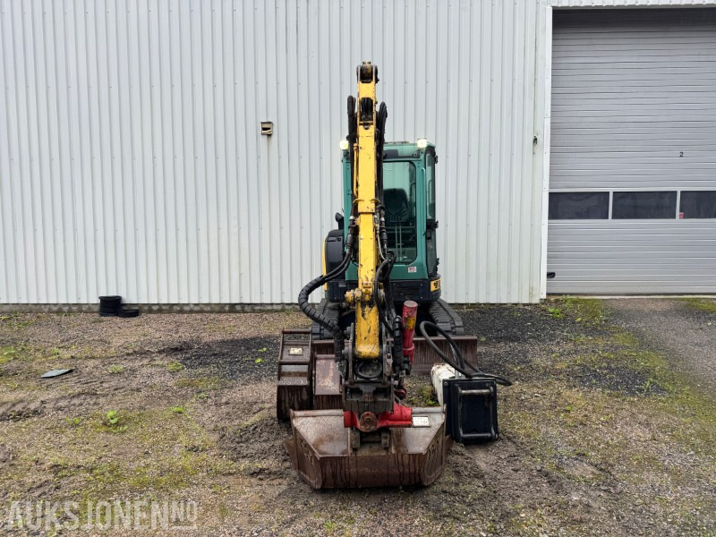 2013 Yanmar VIO38-U Minigraver med tiltrotator og utstyr - Мини багер: слика 2 2013 Yanmar VIO38-U Minigraver med tiltrotator og utstyr - Мини багер: слика 2