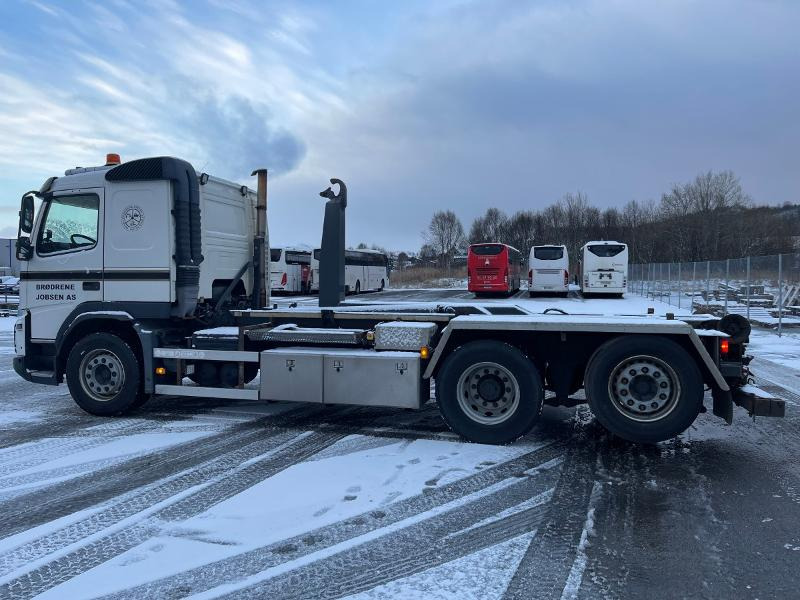 2014 Volvo FMX - Krokløft - 271811 km Godkjent som skolebil - Камион со кука за подигање: слика 3 2014 Volvo FMX - Krokløft - 271811 km Godkjent som skolebil - Камион со кука за подигање: слика 3