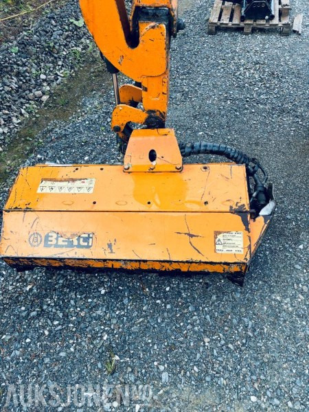 2015 Berti 600 FB600 A.H.G - Krattknuser/kantklipper - Трактор: слика 4 2015 Berti 600 FB600 A.H.G - Krattknuser/kantklipper - Трактор: слика 4