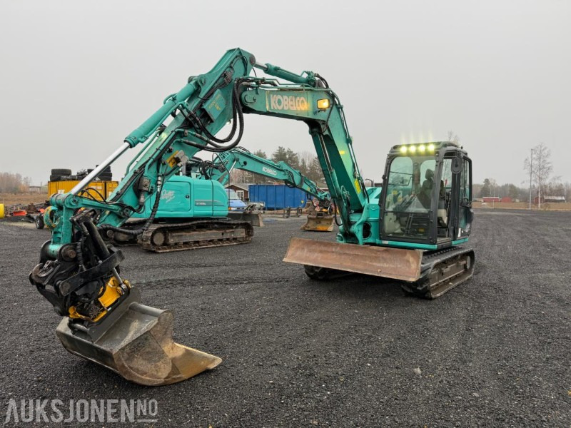 2015 Kobelco SK85MSR-3E Gummibelter, Encon tiltrotator, 6213 timer - Багер: слика 1 2015 Kobelco SK85MSR-3E Gummibelter, Encon tiltrotator, 6213 timer - Багер: слика 1