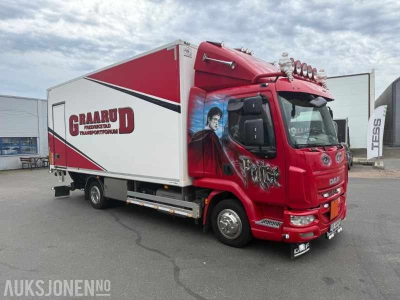 2016 DAF LF SKAPBIL - 15 PALLER - SERVICEHISTORIKK - 1 SJÅFØR - RYGGEKAMERA. - Камион сандучар: слика 2 2016 DAF LF SKAPBIL - 15 PALLER - SERVICEHISTORIKK - 1 SJÅFØR - RYGGEKAMERA. - Камион сандучар: слика 2