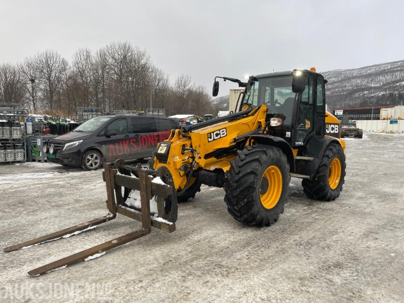 2016 JCB TM 320S 4WD hjullaster med teleskop, to skuffer, pallegafler, og kun 1732 timer - Натоварувач на тркала: слика 1 2016 JCB TM 320S 4WD hjullaster med teleskop, to skuffer, pallegafler, og kun 1732 timer - Натоварувач на тркала: слика 1