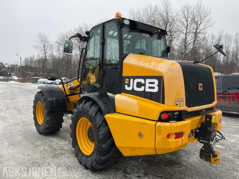 2016 JCB TM 320S 4WD hjullaster med teleskop, to skuffer, pallegafler, og kun 1732 timer - Натоварувач на тркала: слика 5 2016 JCB TM 320S 4WD hjullaster med teleskop, to skuffer, pallegafler, og kun 1732 timer - Натоварувач на тркала: слика 5